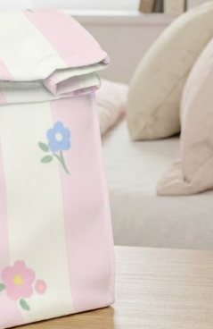 The Pretty Stripes Lunch Bag