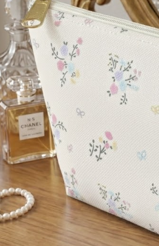 The Ditsy Hues Pouch