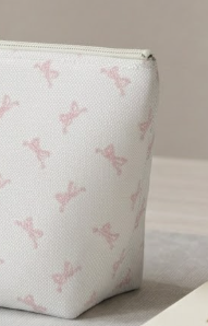 The Mini Bows Pouch