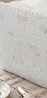 The Secret Rosette Pouch