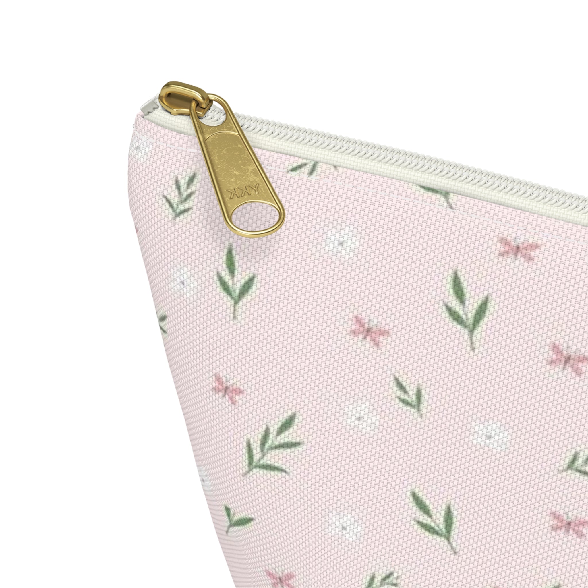 The Flutter Fern Pouch